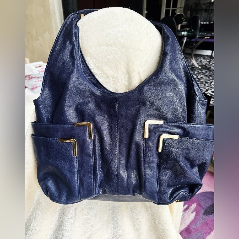 Michael Kors Vintage Hobo Bag Navy & Gold in Excellent Relationship